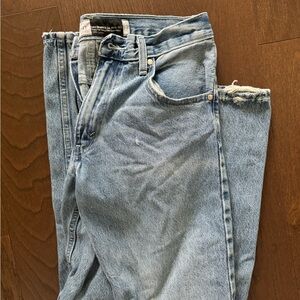 Levi’s blue jeans